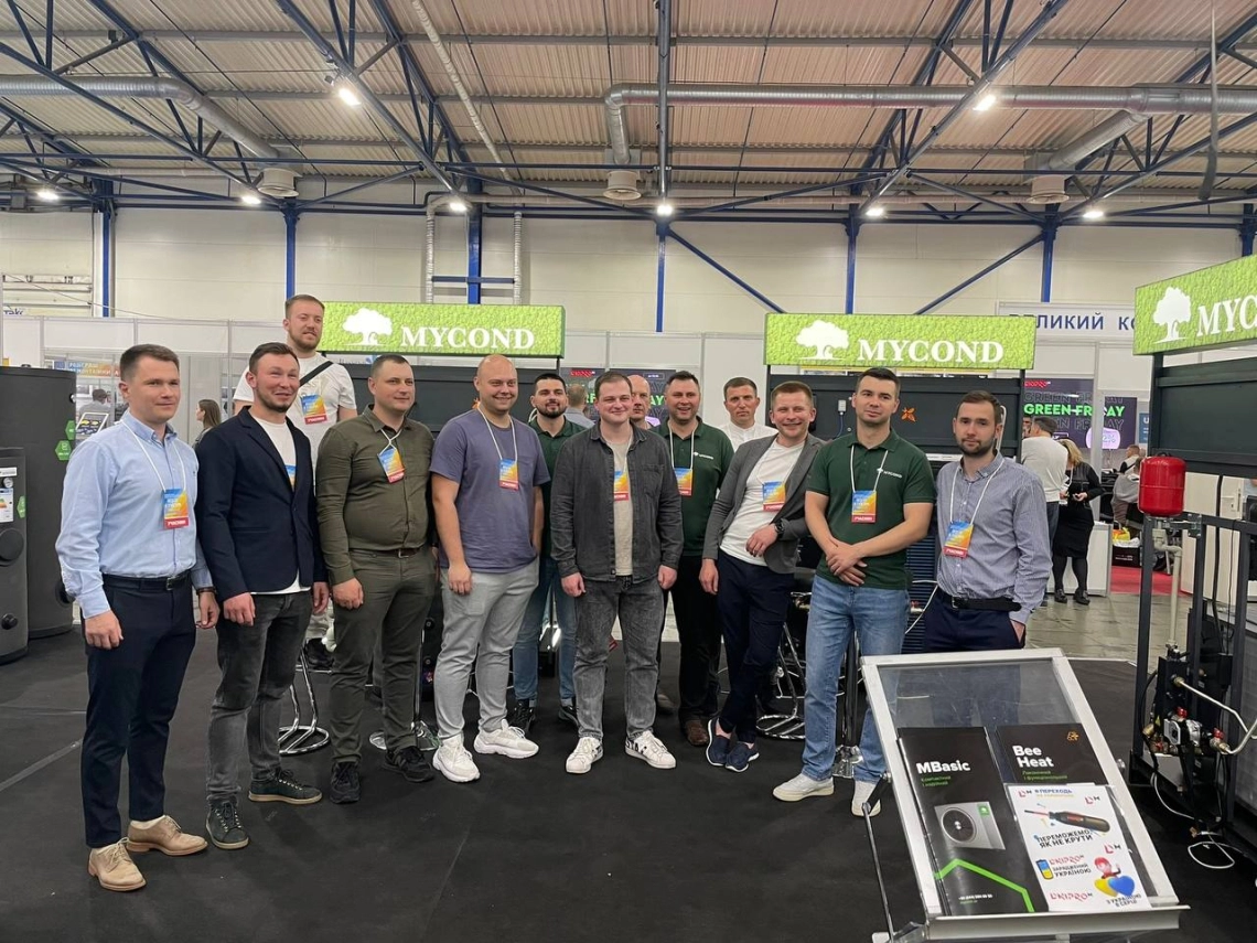 Le stand d'Aclima pr&eacute;sentant des solutions HVAC innovantes &agrave; l'Exposition AquaTherm Kyiv 2023.