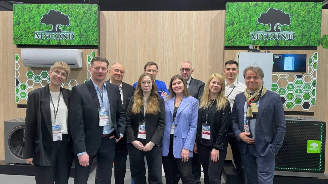 Mycond présentant des solutions HVAC à l'Expo de Varsovie.