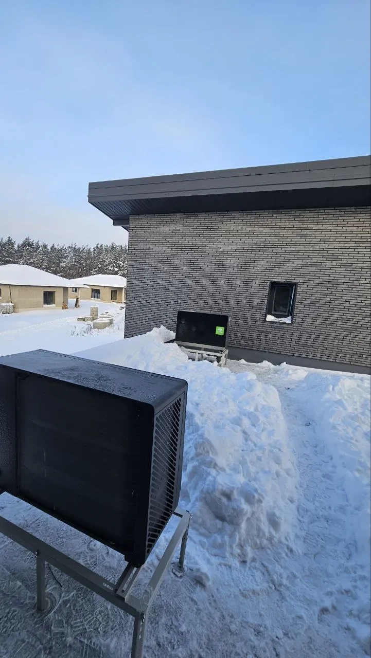 Résidence privée prête pour l'hiver avec le système de pompe à chaleur Mycond BeeSmart